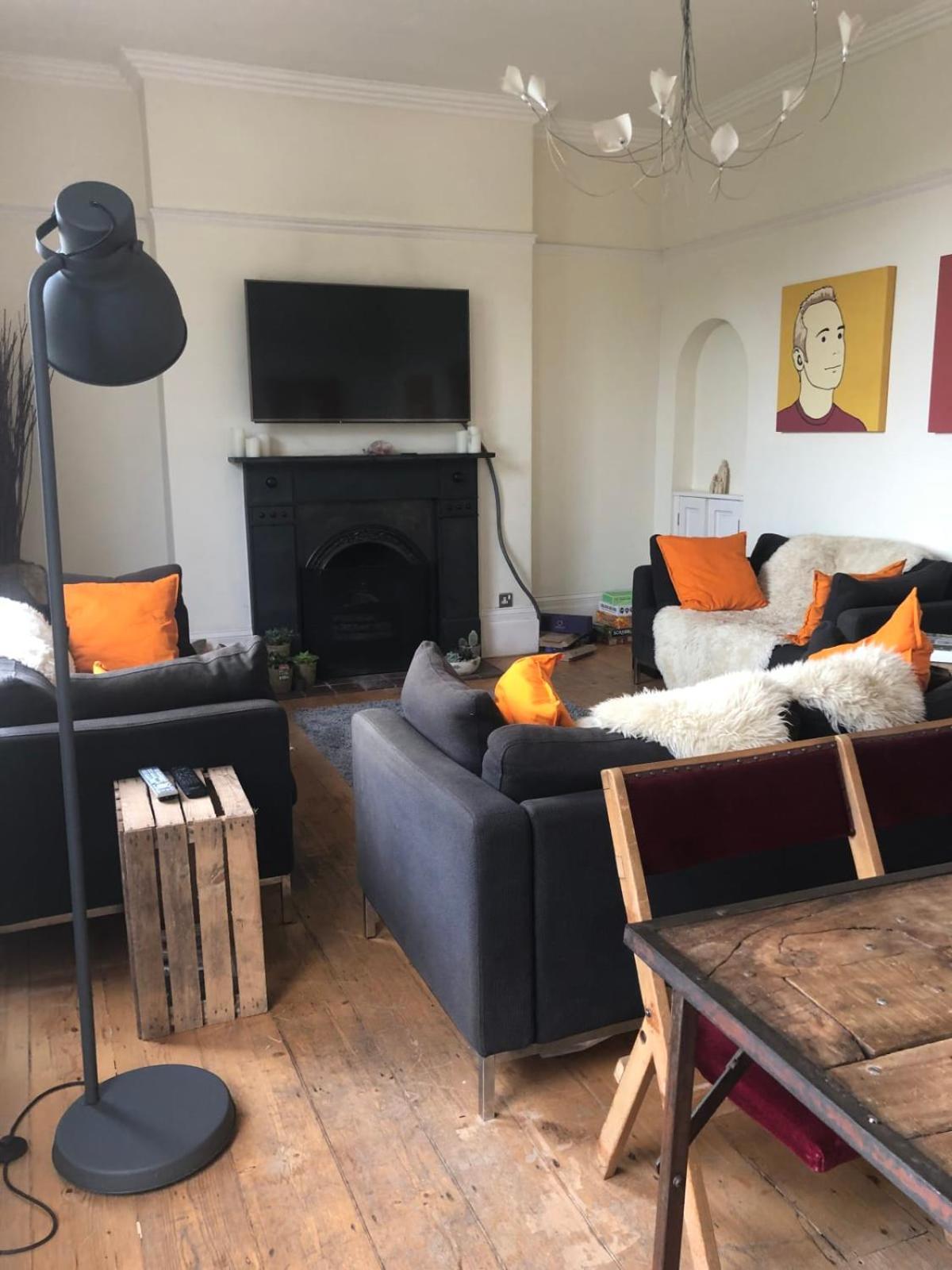 Higgihaus 7 Bed Sleeps Up To 18 Big Groups Best Location Bristol Exterior photo
