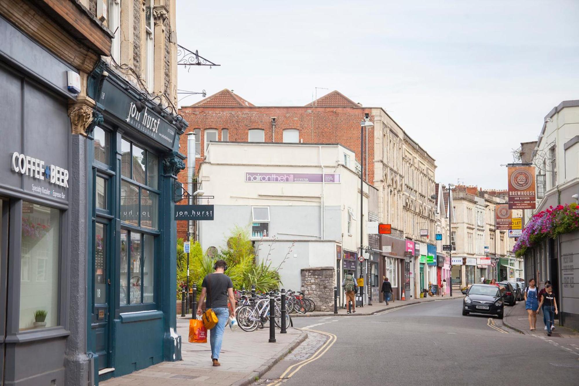 Higgihaus 7 Bed Sleeps Up To 18 Big Groups Best Location Bristol Exterior photo