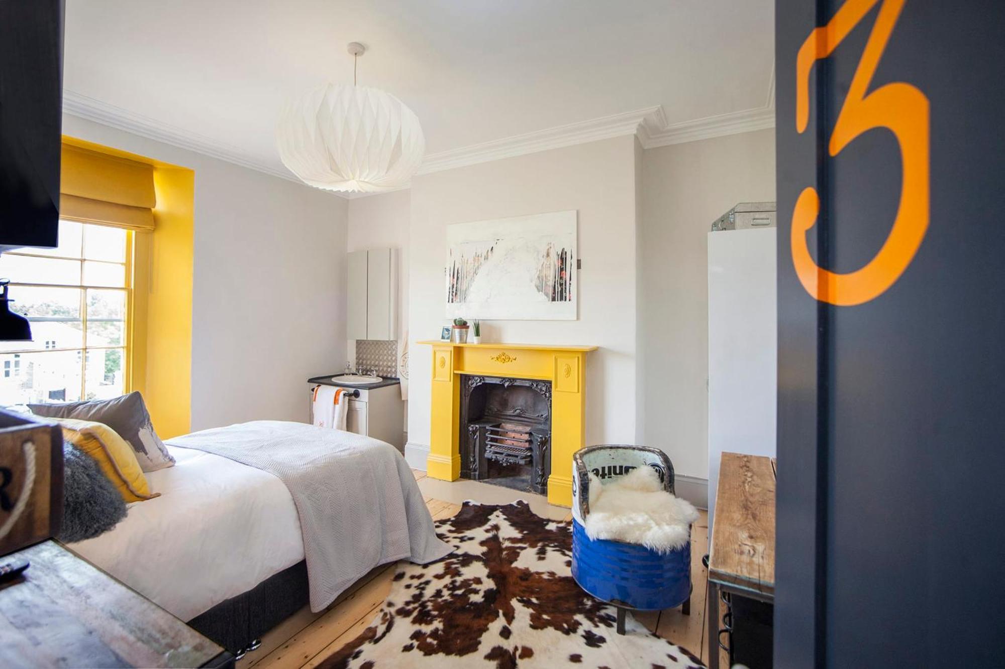 Higgihaus 7 Bed Sleeps Up To 18 Big Groups Best Location Bristol Exterior photo